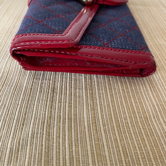 Authentic Burberry bifold wallet - Picture 5 of 6